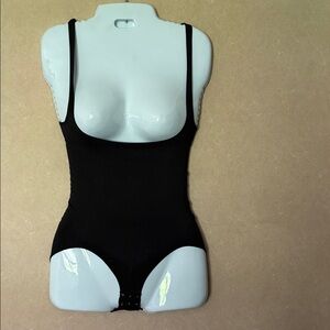 Maidenform Black Shapewear Bodysuit